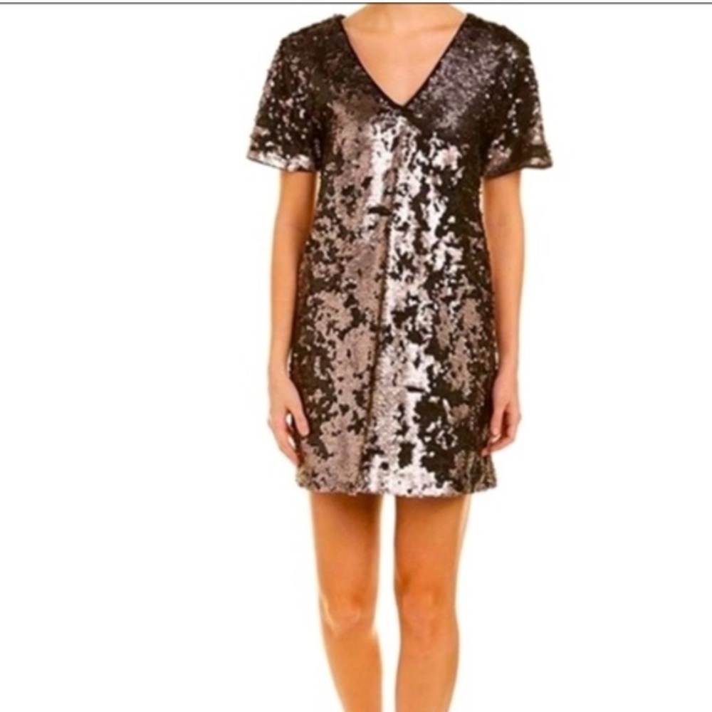 1 State Cocktail Sequin Dress Embellished Shift Mini V-neck Metallic
Sheath
